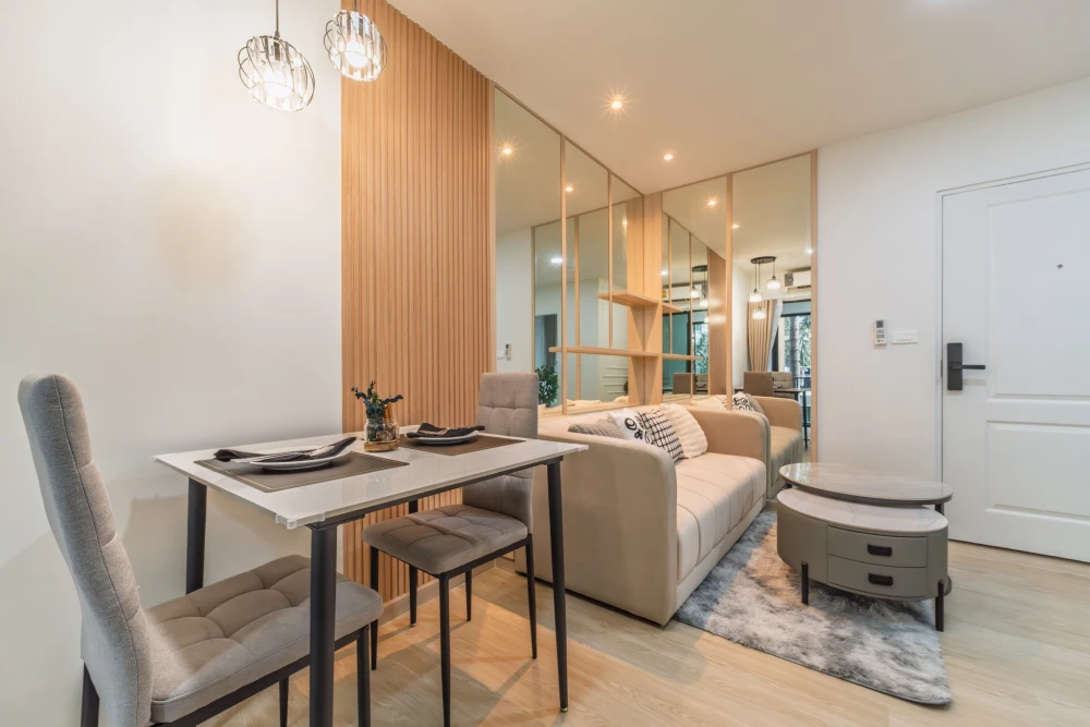 ขายด่วนๆ I Condo Sukhumvit 105 ห้องแต่งพร้อมอยู่ เฟอร์ เครื่องใช้ไฟฟ้าครบ มาแต่ตัวเข้าอยู่ได้เลย อย่าพลาด