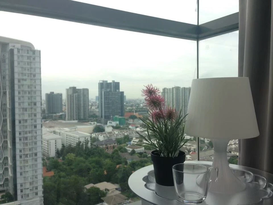 ขายด่วนๆ IDEO MOBI SUKHUMWIT ห้องกว้างขวาง พื้นี่ใช้สอยเยอะ ราคาไม่แรง มาเป็นเจ้าของได้แล้ววันนี้ อย่ารอช้า