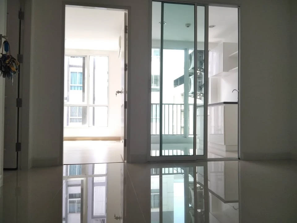 ขายด่วนๆ Levo Ladprao 18 phase 2 ห้องเปล่า ราคาไม่แรง สายแต่งห้องไม่ควรพลาดเด็ดขาด มาจองเลย อย่าพลาด