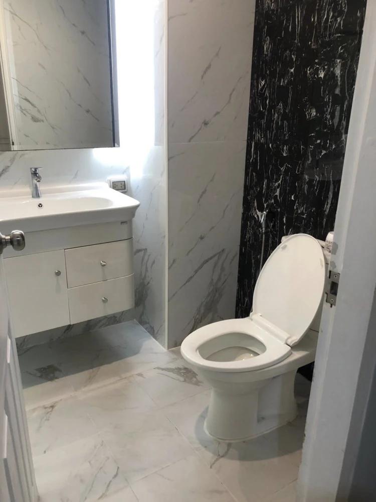 ขายด่วนๆ Life @ Ratchada-Huaikwang ห้องพร้อมอยู่ สิ่งอำนวยความสะดวกครบ ราคาดี มาจองเลย อย่าพลาด