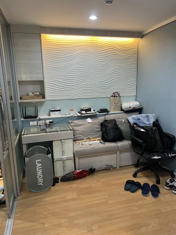 ขายด่วนๆ Lumpini Place Srinakarin-Huamak Station ห้องกั้นแยกเป็นสัดส่วน แบ่งโซนลงตัว ราคาดี มาจองเลย