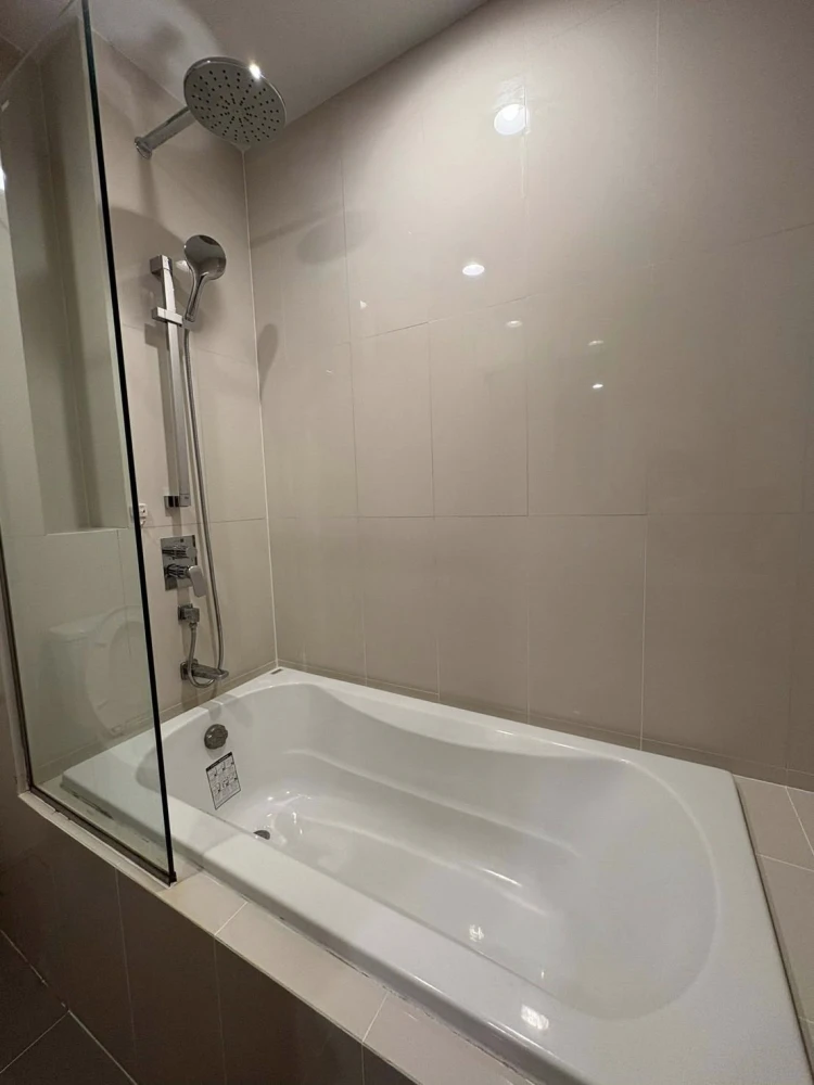 ขายด่วนๆ Oka Haus Sukhumvit 36 ห้องน่าอยู่ ชั้น 30 ได้วิวสูง สะดวกครบจบที่นี่ มาเป็นเจ้าของได้แล้ววันนี้