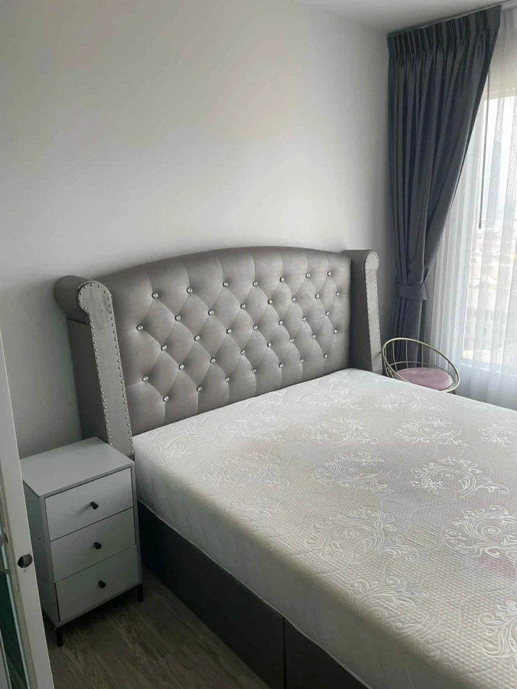 Urgent sale! Regent Home Bang Son Phase 28. Rooms are partitioned into separate, well-defined zones. Own it today!