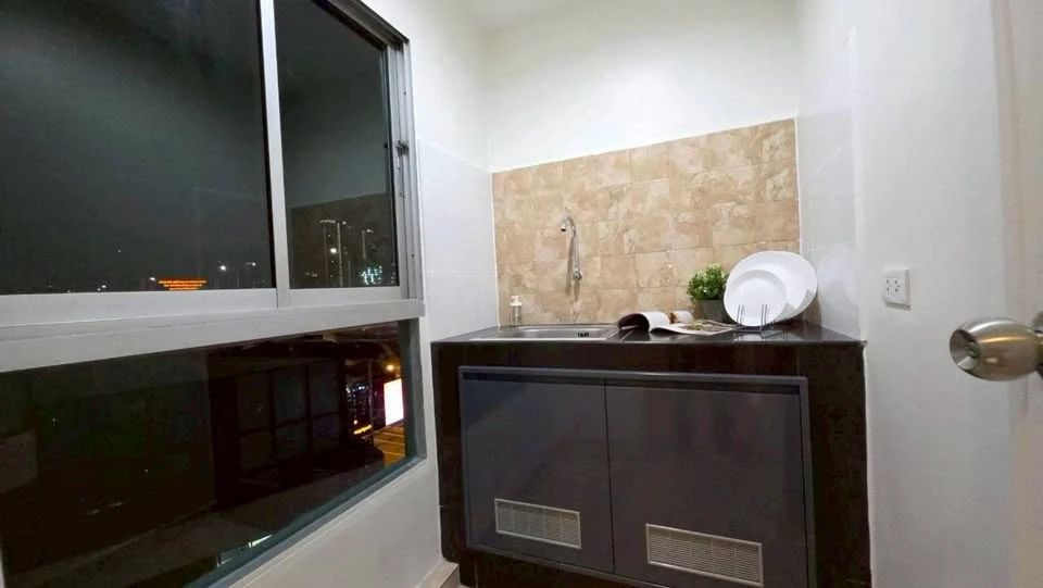 ขายด่วนๆ Regent Home 7/1 Bangna ห้องกั้นแยกเป็นสัดส่วน ราคาอย่างคุ้ม มาเป็นเจ้าของได้แล้ววันนี้