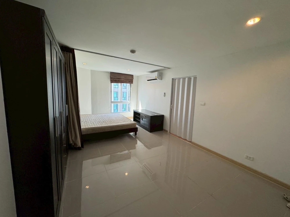 ขายด่วนๆ Regent Home Phaholyothin 57 Phase 3 ห้องพร้อมอยู่ ราคาไม่แรง รีบมาจับจองเป็นเจ้าของได้แล้ววันนี้