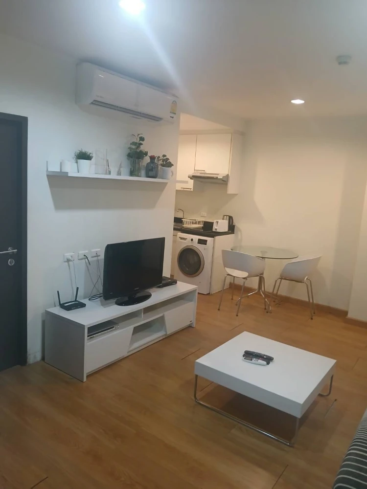 ขายด่วนๆ The Address Sukhumvit 42 ห้องพร้อมอยู่ พื้นที่ใช้สอยเยอะ รีบมาจับจองเลย อย่าพลาดเด็ดขาด
