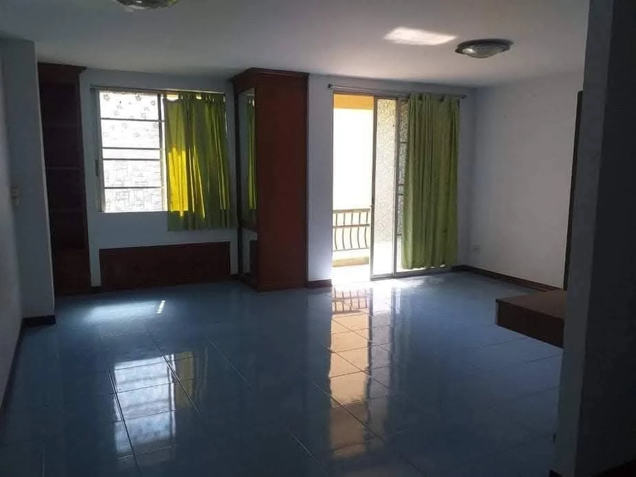 ขายด่วนๆ The Parkland Bangna ห้องเปล่า พื้นที่ใช้สอยจุใจ ชั้น 3 ไม่สูง มาพร้อมราคาไม่แรง มาจองเลย อย่าพลาด