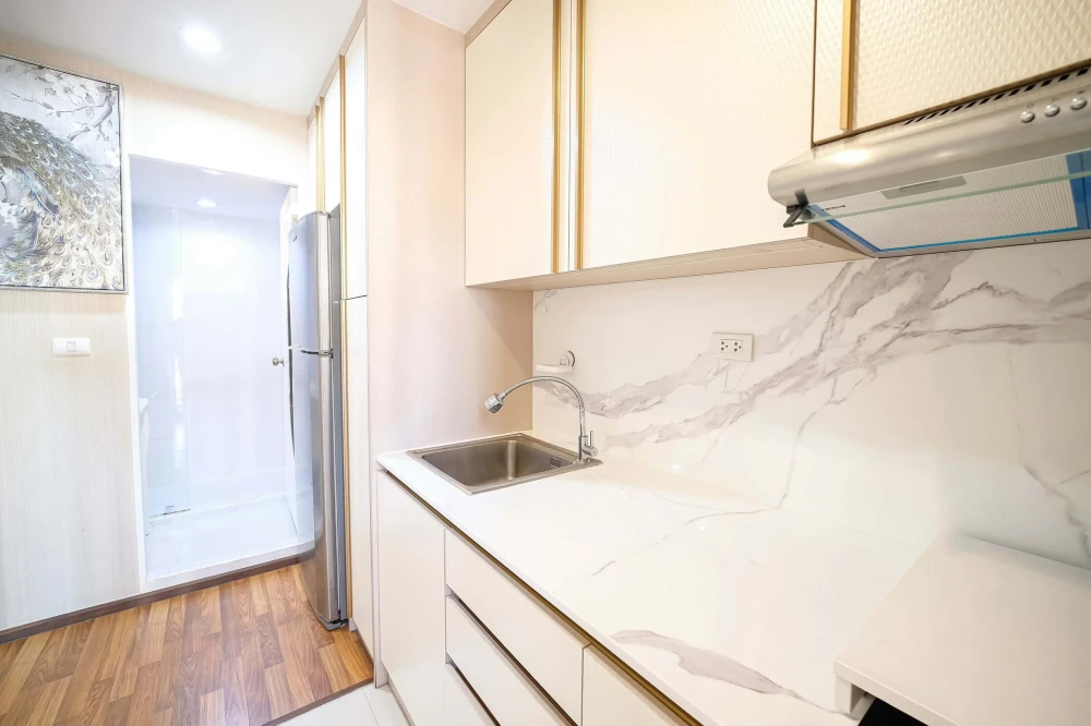 ขายด่วนๆ U @ Huamak Station ห้องแต่งน่าอยู่ Built-in ทั้งห้อง สไตล์ Modern  เฟอร์นิเจอร์ครบ Full Furnished พร้อมอยู่ ซื้อเลย