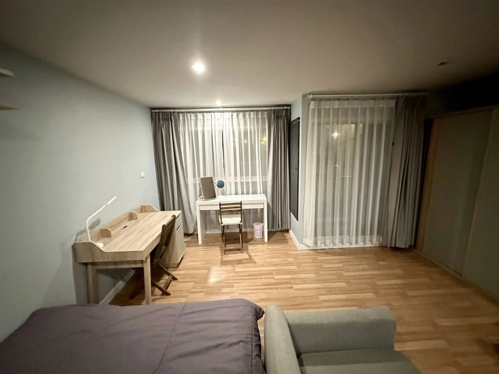 ขายด่วนๆ  We condo ห้องมุมมีความเป็นส่วนตัว ราคาอย่างโดน มาเป็นเจ้าของได้แล้ววันนี้ อย่าพลาด