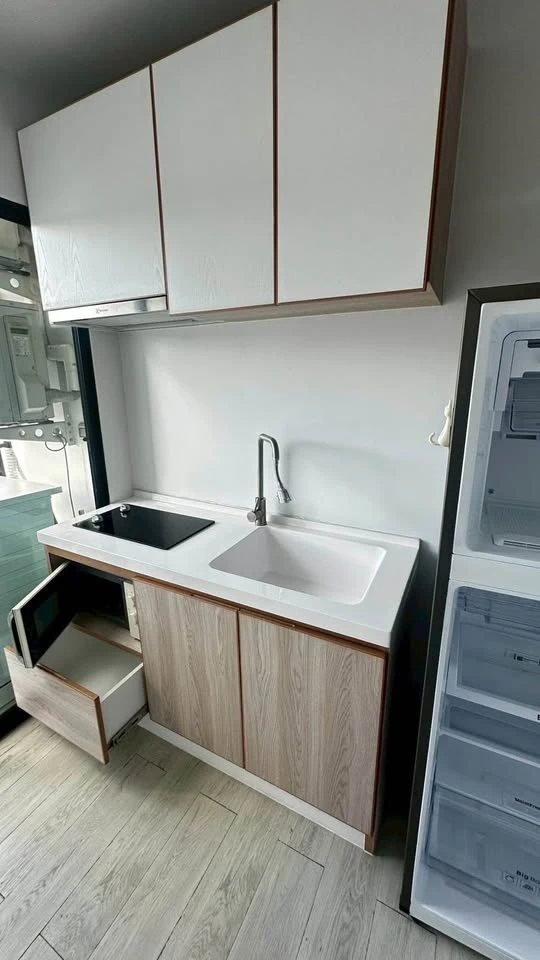 ขายห้อง V condo salaya ห้องใหญ่อยู่สบาย ชั้นบนสุด วิวสระว่ายนํ้า รีบมาเป็นเจ้าของได้แล้ววันนี้ อย่าพลาดโอกาส