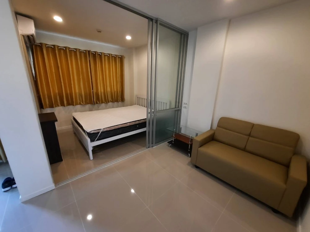 For sale/rent: Condo Town NIDA-Seri Thai, 2 comfortable rooms, great feel. Buy/reserve now!!