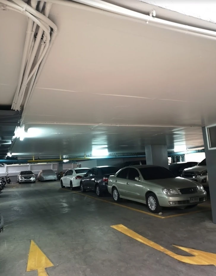 ขาย/ให้เช่า คอนโด รัชดาซิตี้ 18 ห้องสวย พร้อมอยู่ ราคาโดนใจ ซื้อ/จองเลย!!