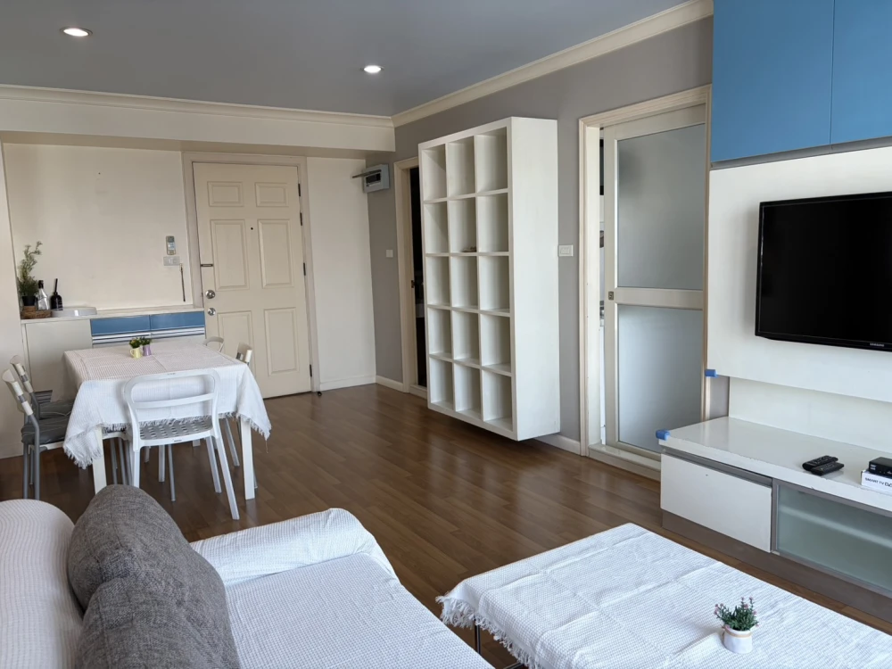 ขาย/ให้เช่า คอนโด ลุมพินี เพลส นราธิวาส – เจ้าพระยา ห้องหัวมุมเป็นส่วนตัววิวดี พลาดไม่ได้แล้ว