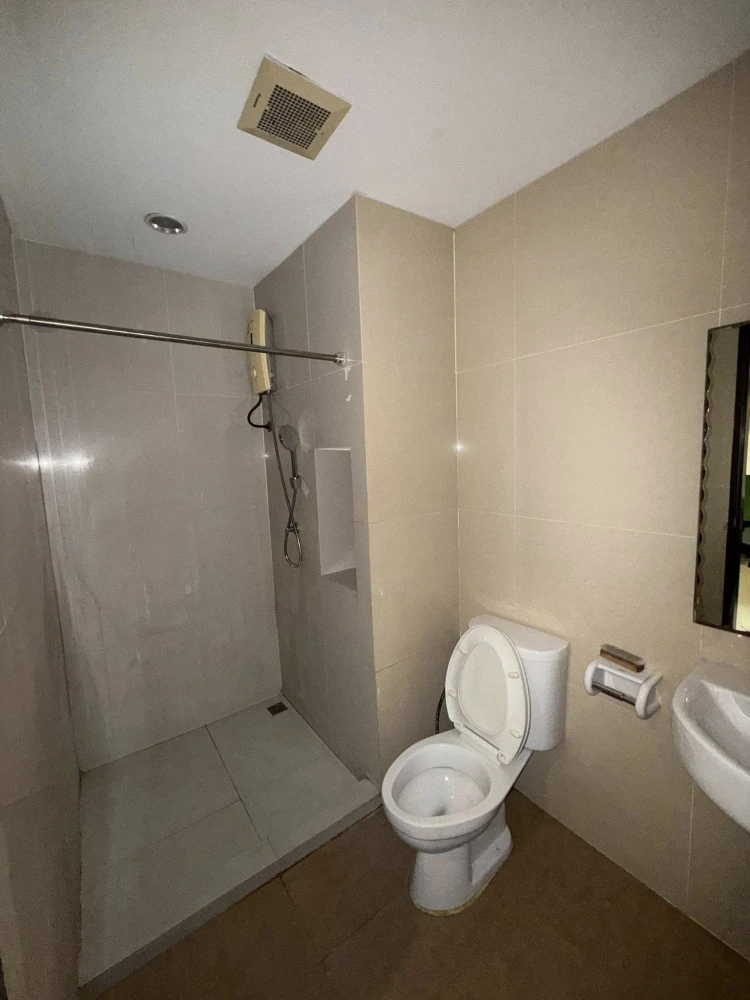 ขาย/ให้เช่า  B-live ติวานนท์ ห้องพร้อมอยู่ เฟอณ์พร้อม จองเลยอย่าพลาด+++