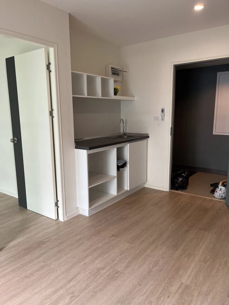 ขาย/ให้เช่า Condo Lumpini Ville Chaengwattana 10 ห้องนเปล่า น่าอยู่ สายจัดห้องห้ามพลาด จองเลย