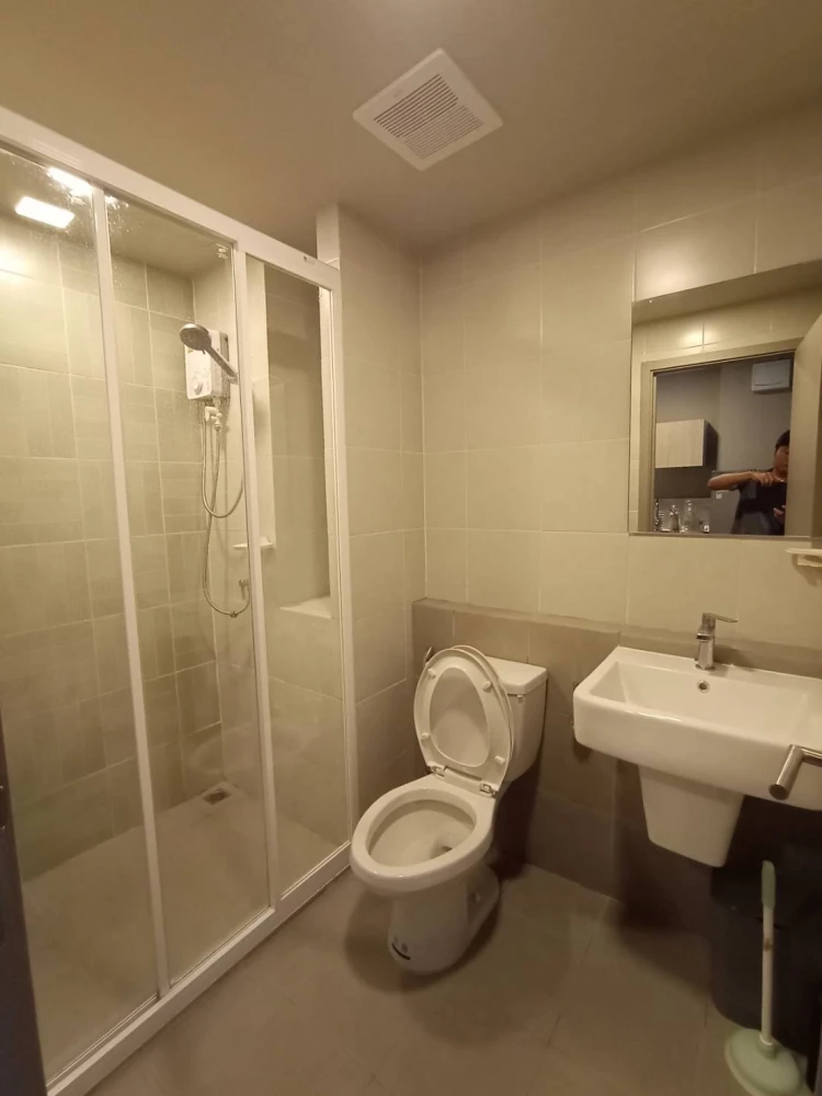 ขาย/ให้เช่า D condo panaa ห้องพร้อมอยู่ เฟอร์พร้อม ชั้นไม่สูง จองเลยก่อนพลาด!!!