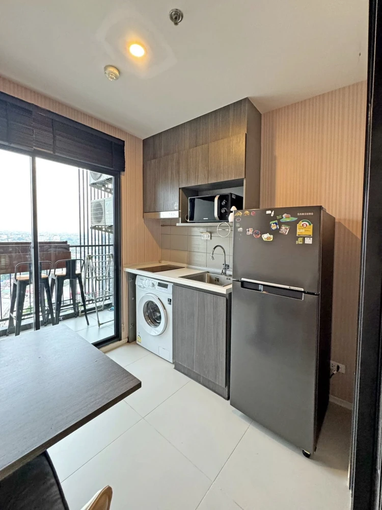 ขาย/ให้เช่า Elio del nest ห้องพร้อมอยู่ ชั้นสูง เฟอร์พร้อม จองเลย