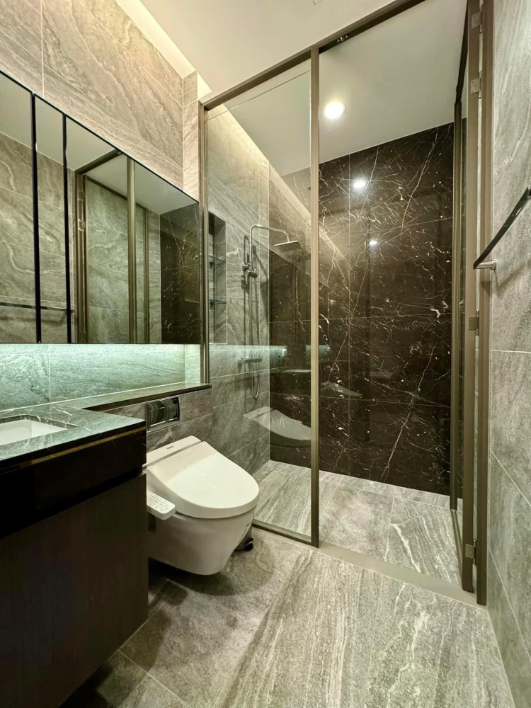 ขาย/ให้เช่า  The ESSE Sukhumvit 36 ห้องชั้นสูง สุดหรู เฟอร์พร้อม บิ้วอินจัดเต็มภายในห้อง กว้างขวางอยู่สบาย จองเลย+++