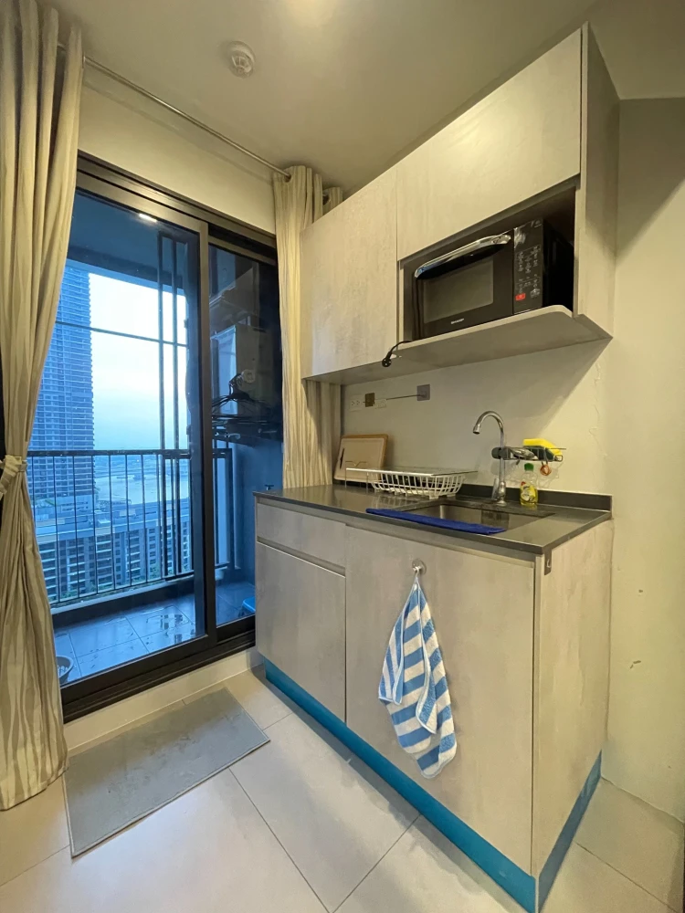 ขาย/ให้เช่า The Politan Aqua ห้องน่าอยู่ ชั้นสูง เฟอร์พร้อม จองเลย