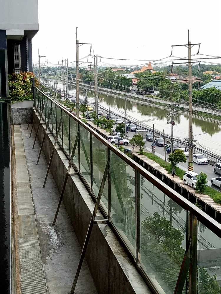 ขาย กรีเน่ แจ้งวัฒนะ ห้องอยู่สบาย ไม่อึดอัด แนวรถไฟฟ้าสายสีชมพู เดินทางสะดวก ห้ามพลาด