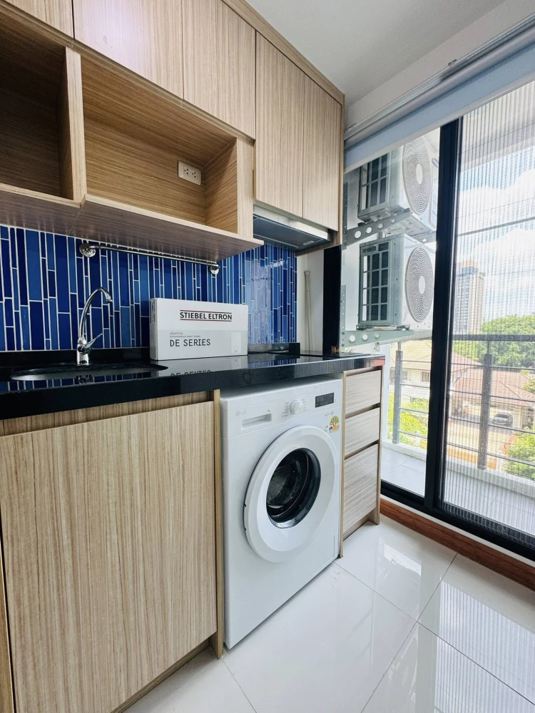 ขาย คอนโดชาร์โตว์ อินทาวน์ สุขุมวิท 62/1 ห้องพร้อมอยู่ เฟอร ์เครื่องใช้ไฟฟ้าครบ ราคาอย่างโดน จองเลย