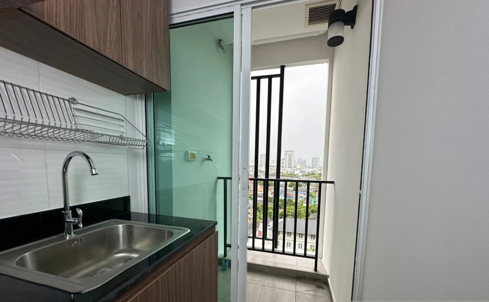 ขาย  คอนโด รีเจ้นท์โฮม บางซ่อน เฟส 28 ห้องชั้นสูง ห้องโล่งโปร่งสบาย จองเลยก่อนพลาด++