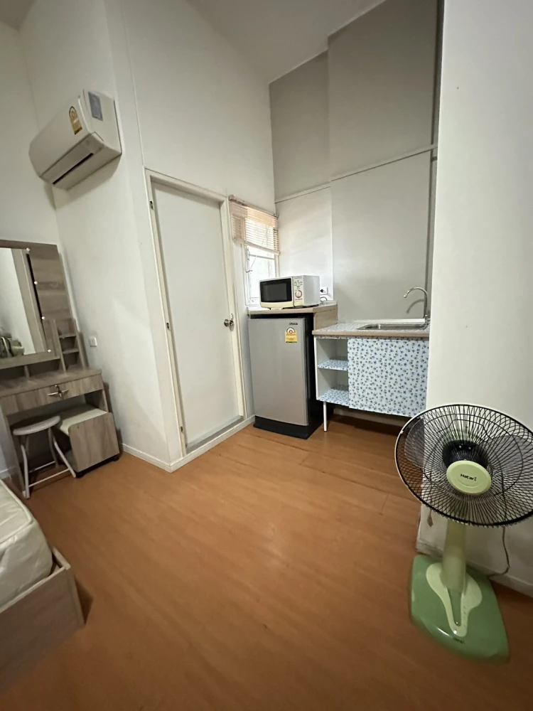 ขาย คอนโด ลุมพินี คอนโดทาวน์ ร่มเกล้า-สุวรรณภูมิ ห้องสวย คุณภาพชีวิตที่ลงตัว ซื้อเลย!!