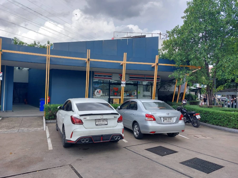 ขาย คอนโด ลุมพินี วิลล์ พัฒนาการ-ศรีนครินทร์ ห้องสภาพมือหนึ่ง เฟอร์นิเจร์ครบ ส่วนกลางครบครัน