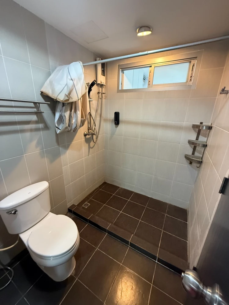 ขาย คอนโด วัน เอ็กซ์ สาทร – นราธิวาส ทำเลดี ราคาโดนใจ!