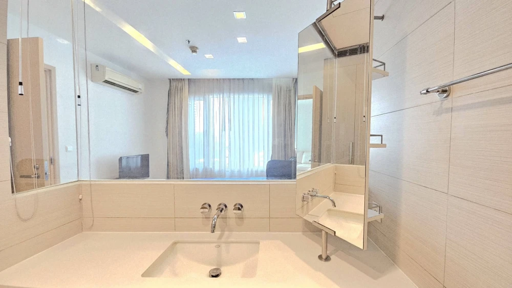 ขาย คอนโด สิริ แอท สุขุมวิท | 1 ห้องนอน วิวโล่ง