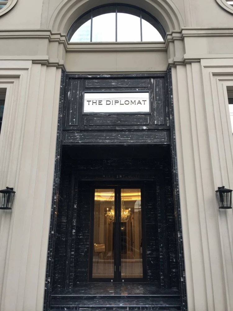 ขาย คอนโด เดอะ ดิโพลแมท สาทร สวยหรูอยู่สบาย ซื้อเลย!!