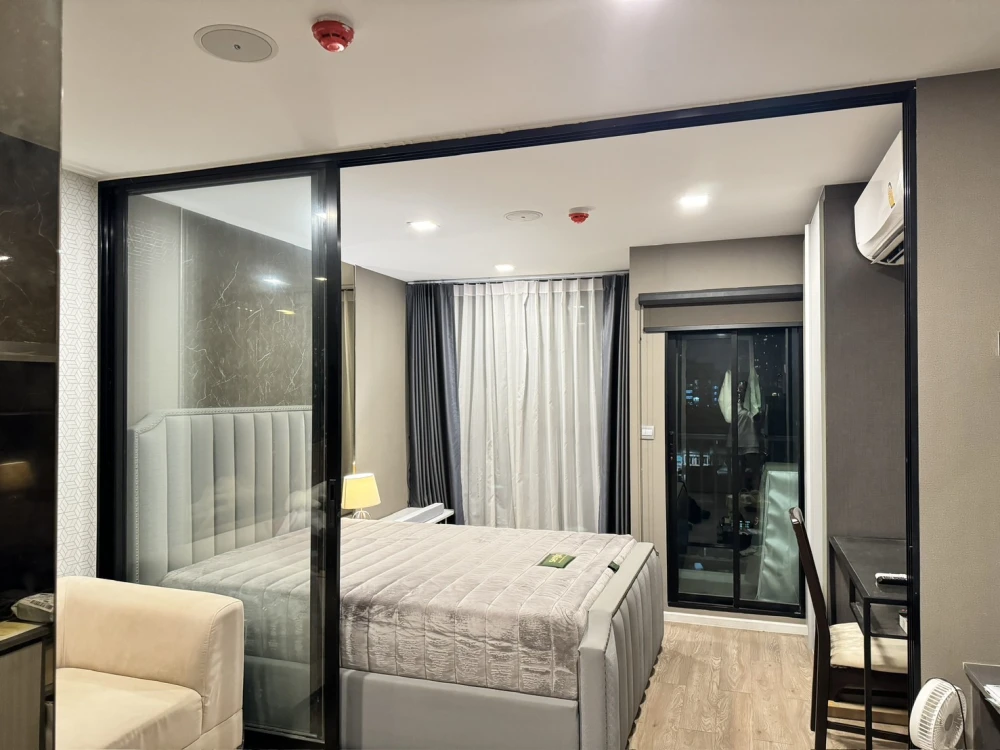 ขาย คอนโด แอทโมซ ลาดพร้าว 15 ห้องกั้นแยกเป็นสัดส่วน แบ่งโซนลงตัว ราคาคุ้ม ต้องจองเลย