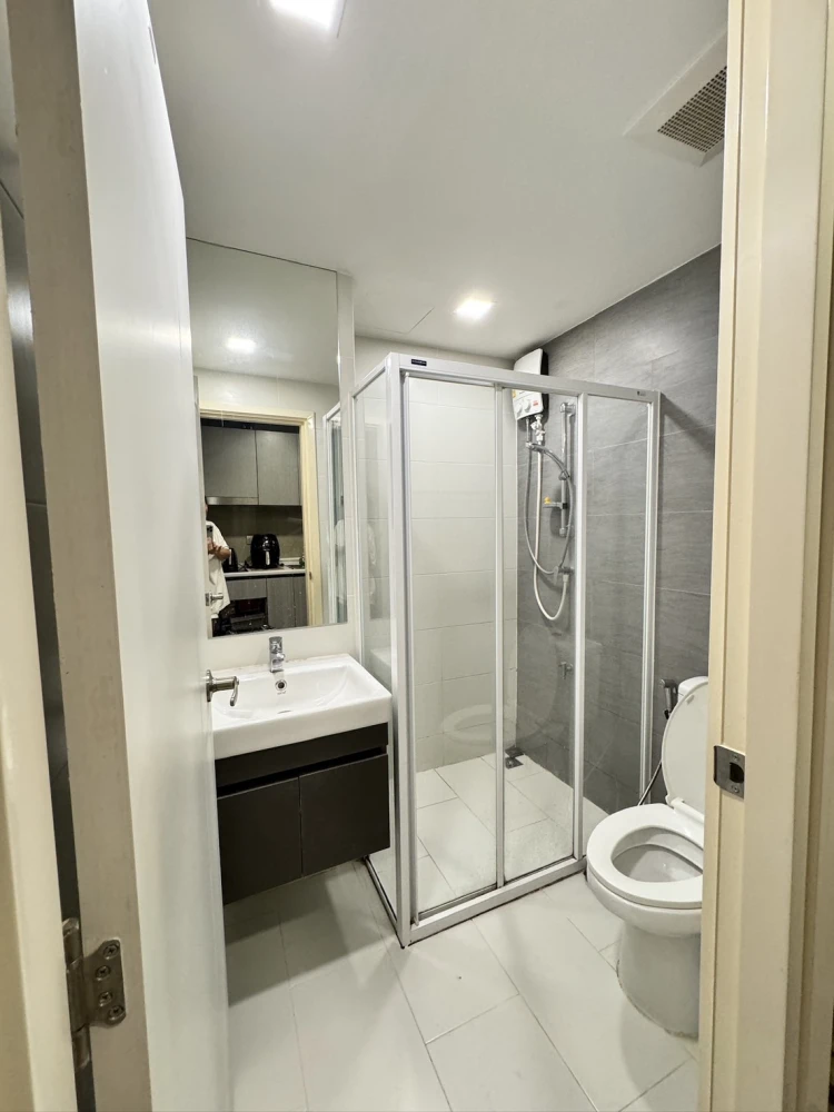 ขาย คอนโด แอทโมซ ลาดพร้าว 15 ห้องกั้นแยกเป็นสัดส่วน แบ่งโซนลงตัว ราคาคุ้ม ต้องจองเลย