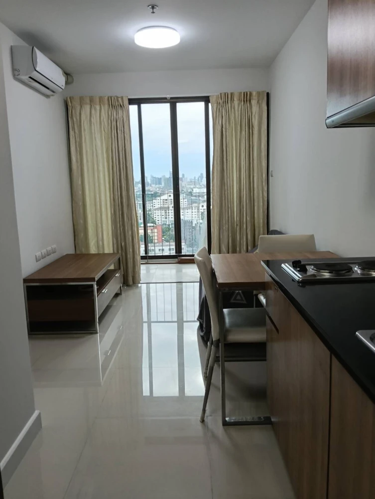 ขาย คอนโด ไอดีโอ ลาดพร้าว 5 ทำเลดีราคาโดนใจ ซื้อเลย!!