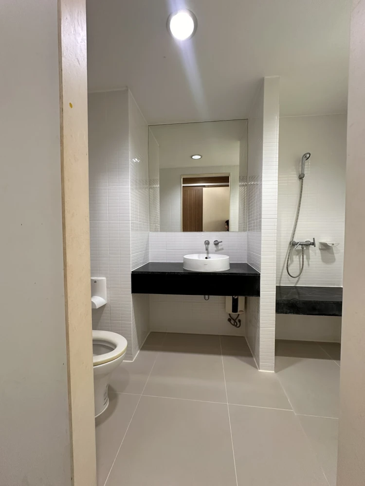 ขาย คอนโด ไอดีโอ ลาดพร้าว 5 ทำเลดีราคาโดนใจ ซื้อเลย!!