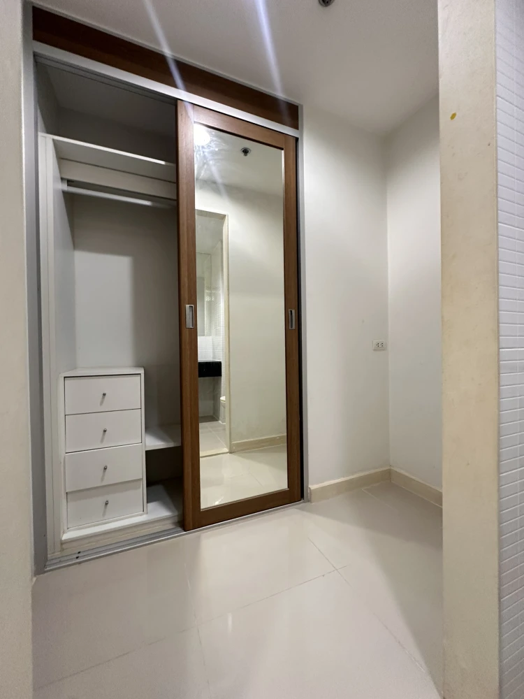 ขาย คอนโด ไอดีโอ ลาดพร้าว 5 ทำเลดีราคาโดนใจ ซื้อเลย!!