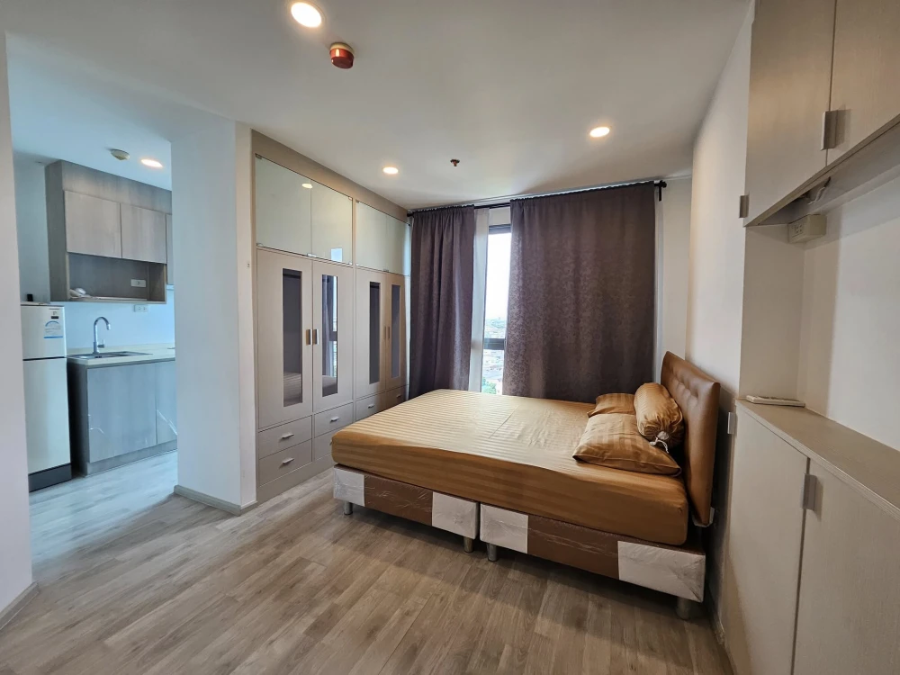 ขาย คอนโด ไอดีโอ โมบิ จรัญ อินเตอร์เชนจ์  ห้องชั้นสูง พร้อมอยู่ เฟอร์พร้อม จองเลย