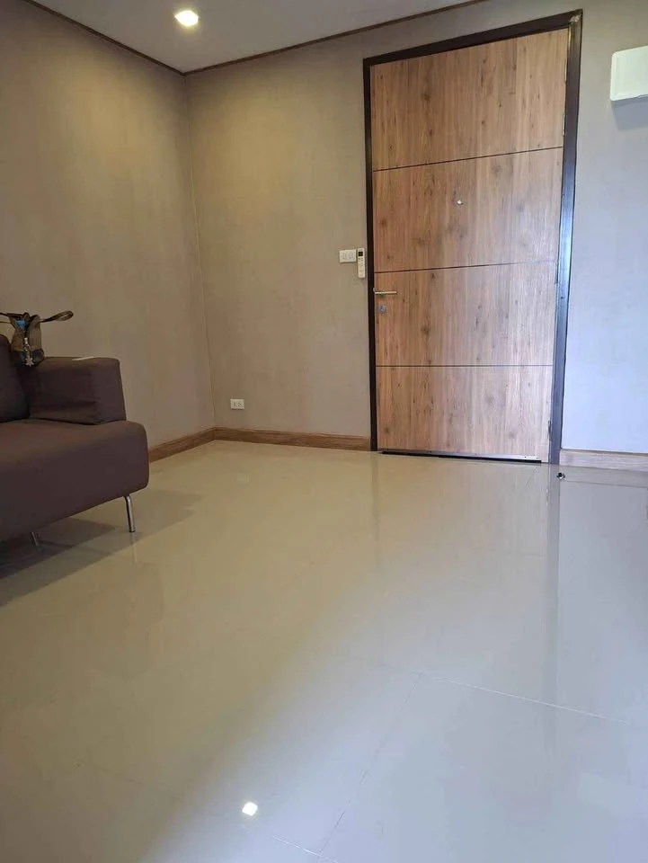 ขาย คอนโด  Rizzo Condo บางกร่าง  ห้องกว้างอยู่สบาย ชั้นไม่สูง รีบจองเลย+++