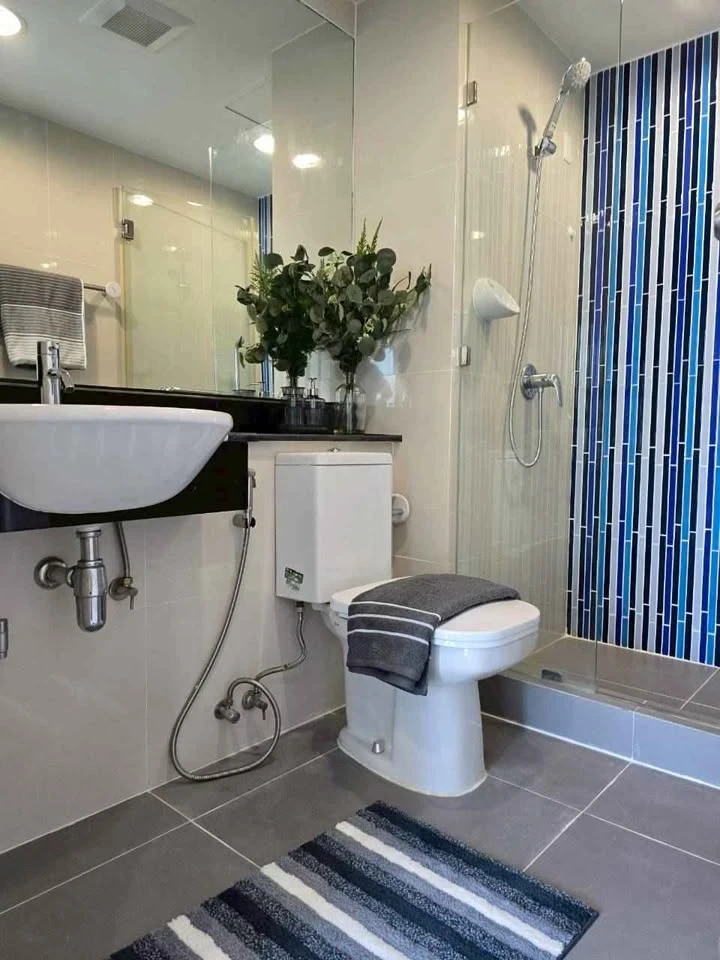 ขาย ชาโตว์ อินทาวน์ เมเจอร์ รัชโยธิน 2 ชั้น 5 วิวสระว่ายน้ำลมเย็นสบาย ตกแต่งเฟอร์นิเจอร์​ครบ พลาดแล้วจะเสียใจ