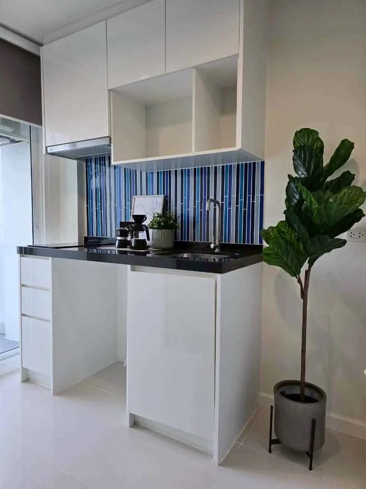 ขาย ชาโตว์ อินทาวน์ เมเจอร์ รัชโยธิน 2 ชั้น 5 วิวสระว่ายน้ำลมเย็นสบาย ตกแต่งเฟอร์นิเจอร์​ครบ พลาดแล้วจะเสียใจ