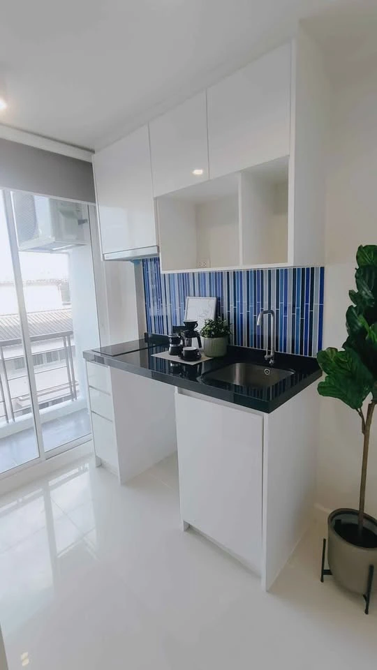 ขาย ชาโตว์ อินทาวน์ เมเจอร์ รัชโยธิน 2 ชั้น 5 วิวสระว่ายน้ำลมเย็นสบาย ตกแต่งเฟอร์นิเจอร์​ครบ พลาดแล้วจะเสียใจ