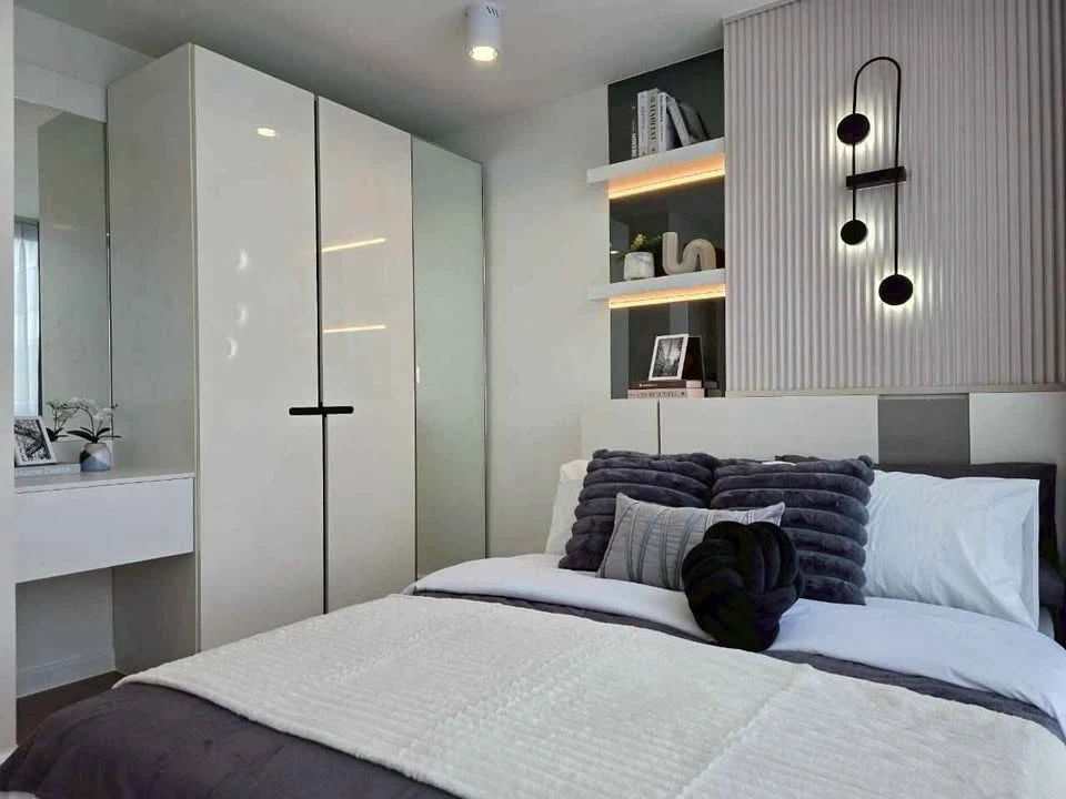 ขาย ชาโตว์ อินทาวน์ เมเจอร์ รัชโยธิน 2 ชั้น 5 วิวสระว่ายน้ำลมเย็นสบาย ตกแต่งเฟอร์นิเจอร์​ครบ พลาดแล้วจะเสียใจ