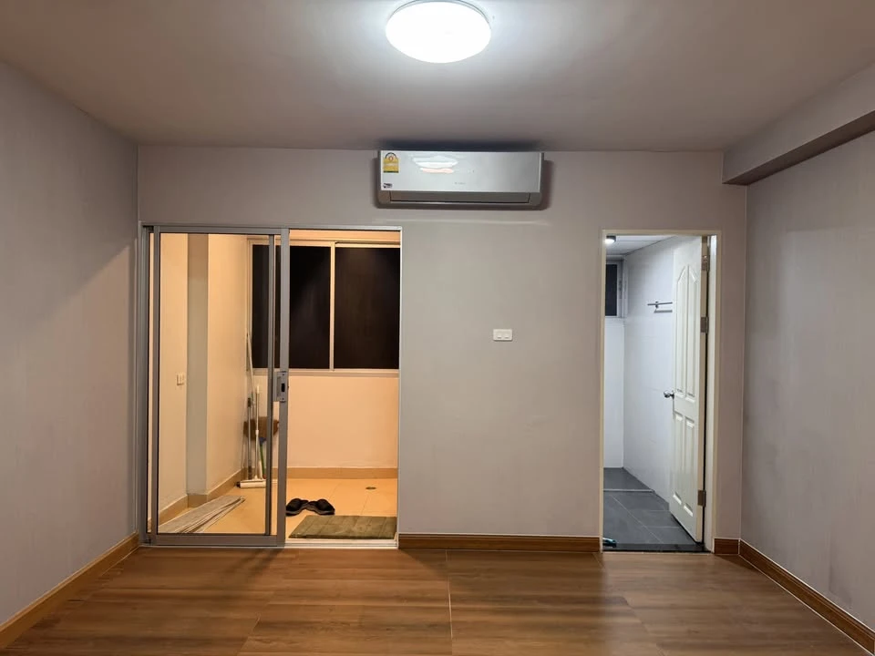 ขาย ซิตี้ โฮม สี่แยกท่าพระ ตกแต่งเฟอร์นิเจอร์ครบชุด และเครื่องใช้ไฟฟ้าพร้อมใช้งาน น่าจองสุดๆเลย