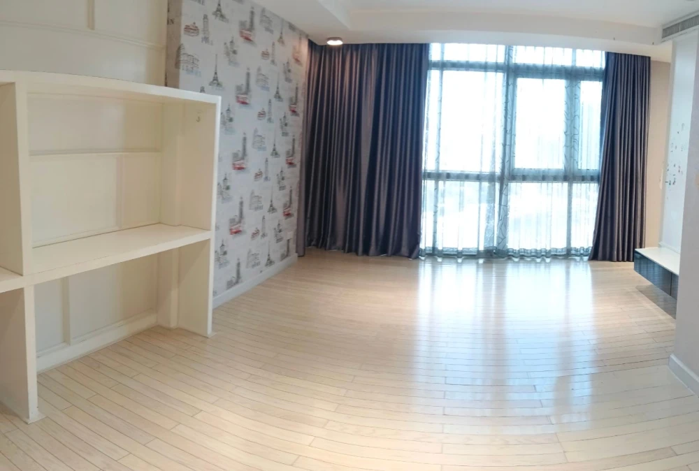 ขาย ณุศาศิริ แกรนด์ คอนโด ห้องกว้างขวาง พร้อมอยู่ เฟอร์พร้อม ชั้นสูง