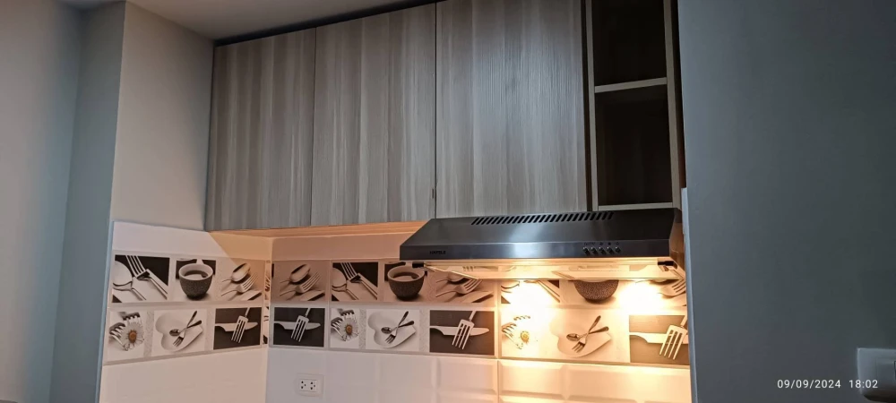 ขาย ดิเอสเคป คอนโดมิเนียม สุขุมวิท 101/1 ชั้น 2 วิวสระว่ายน้ำ ทางเดินหน้าห้องกว้างโปร่งโล่ง ระบียงด้านหลังกว้าง จองเลย