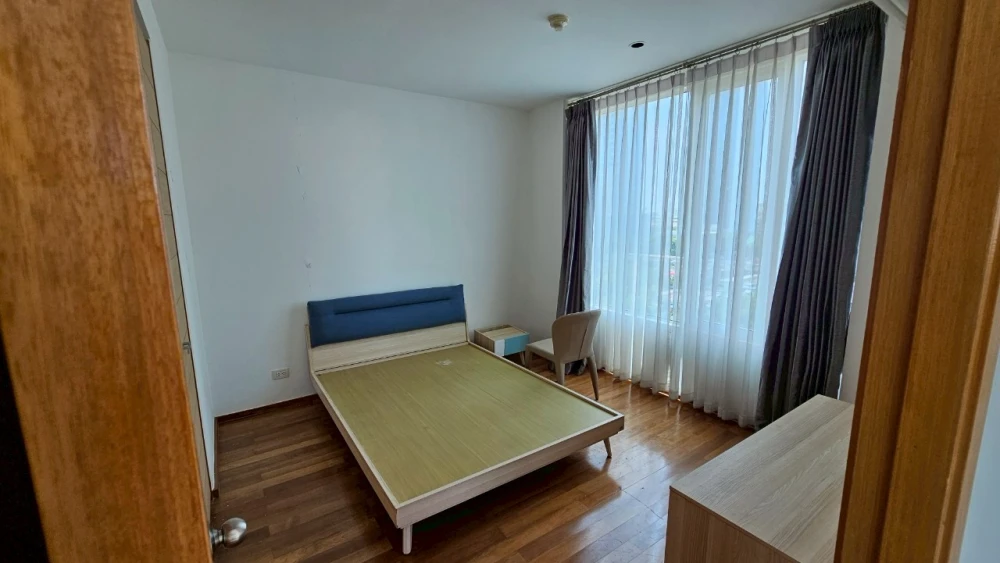 ขาย ดิ เอ็มไพร์ เพลส สาทร ห้องพร้อมอยู่ เฟอร์พร้อม ห้องกว้างอยู่สบาย อยู่ได้เป็นครอบครัว จองเลย