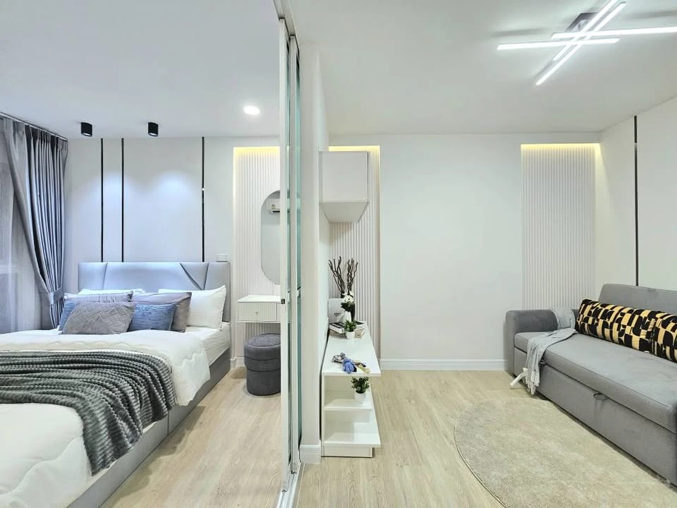 ขาย ดีคอนโด รามคำแหง ตกแต่งสวย เฟอร์นิเจอร์ครบ มาแต่ตัวเข้าอยู่ได้เลย