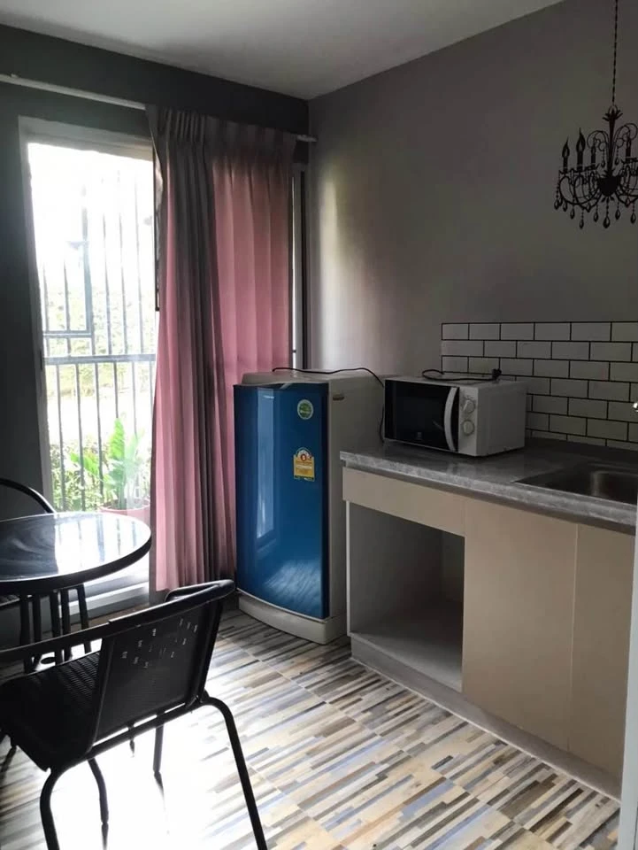 ขาย ดีคอนโด D condo รัตนาธิเบศร์  ห้องพร้อมอยู่ เฟอร์ครบ หิ้วกระเป๋ามาได้เลย++