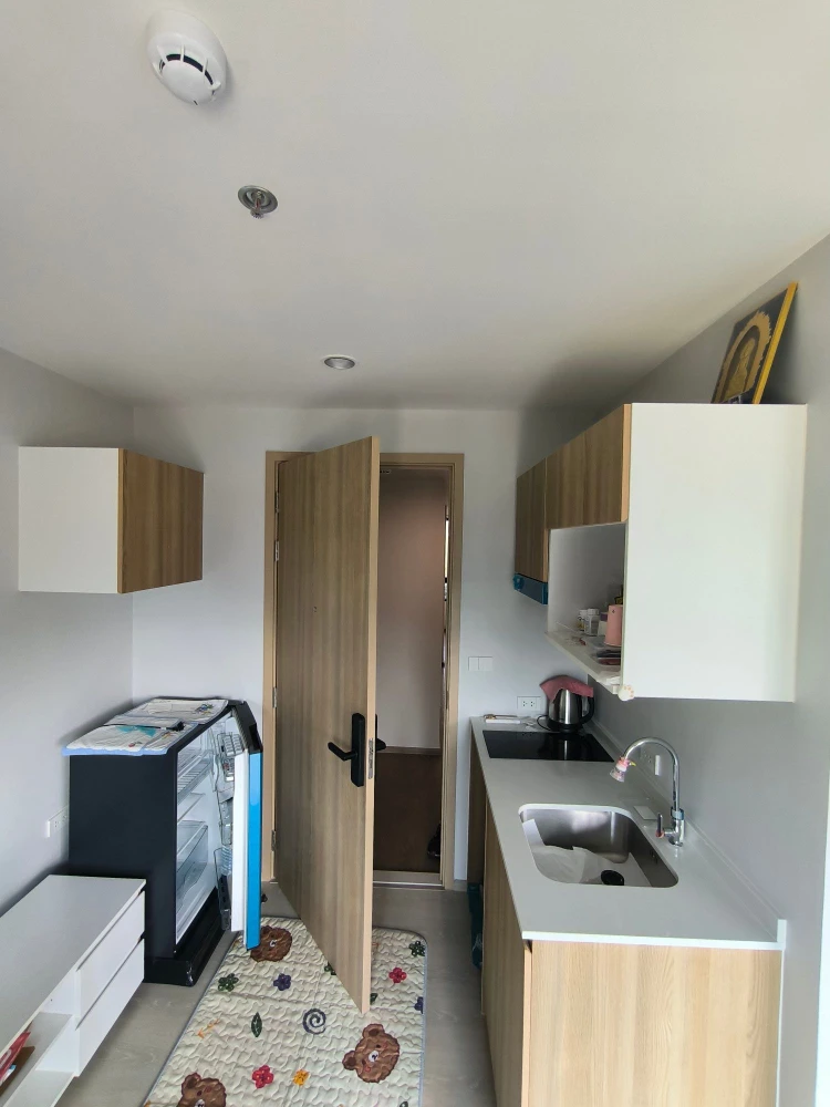 ขาย นิว คอนเน็กซ์ คอนโด ดอนเมือง ตึก B ชั้น 4 ฝั่งถนนวิภาวดี เฟอร์ฯครบ อยู่สบาย สนใจจองเลย