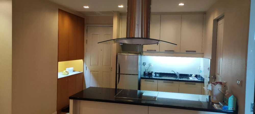 ขาย บ้าน สาทร - เจ้าพระยา ชั้นสูง (20+) ตกแต่งครบครัน พื้นที่กว้างมากเวอร์ ย้ายเลย อย่ารีรอ